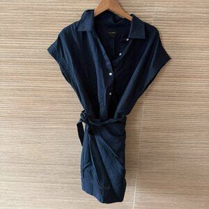 Banana Republic Factory navy wrap dress size Large.